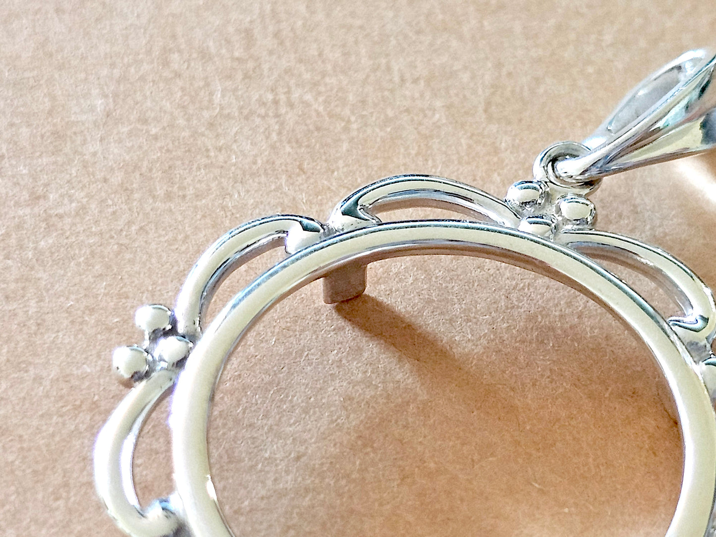 925 Sterling Silver Scalloped Bezel for 24mm Quarters 25 Cents Coins