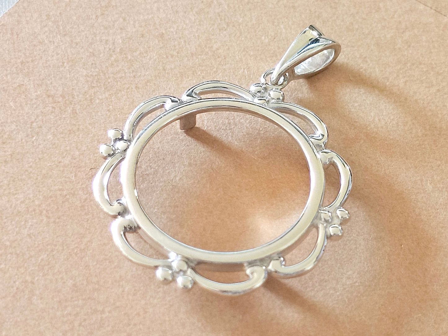 925 Sterling Silver Scalloped Bezel for 24mm Quarters 25 Cents Coins
