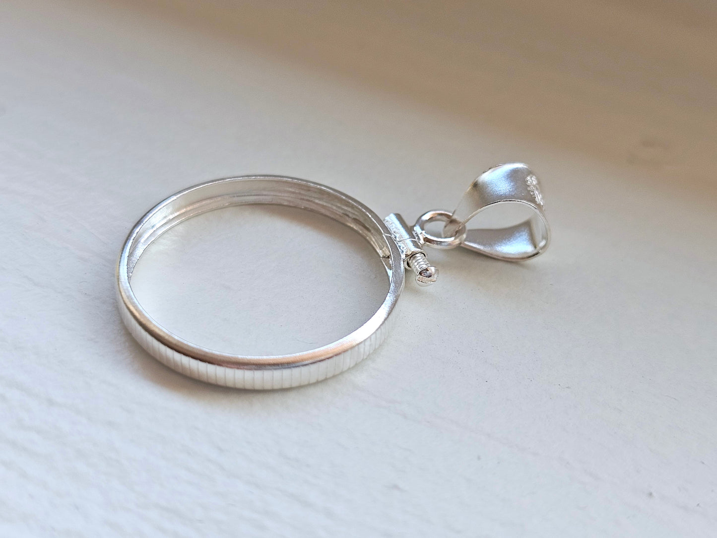 925 Sterling Silver Screw Top Simple Bezel for 21mm Nickel 5 Cent Coins