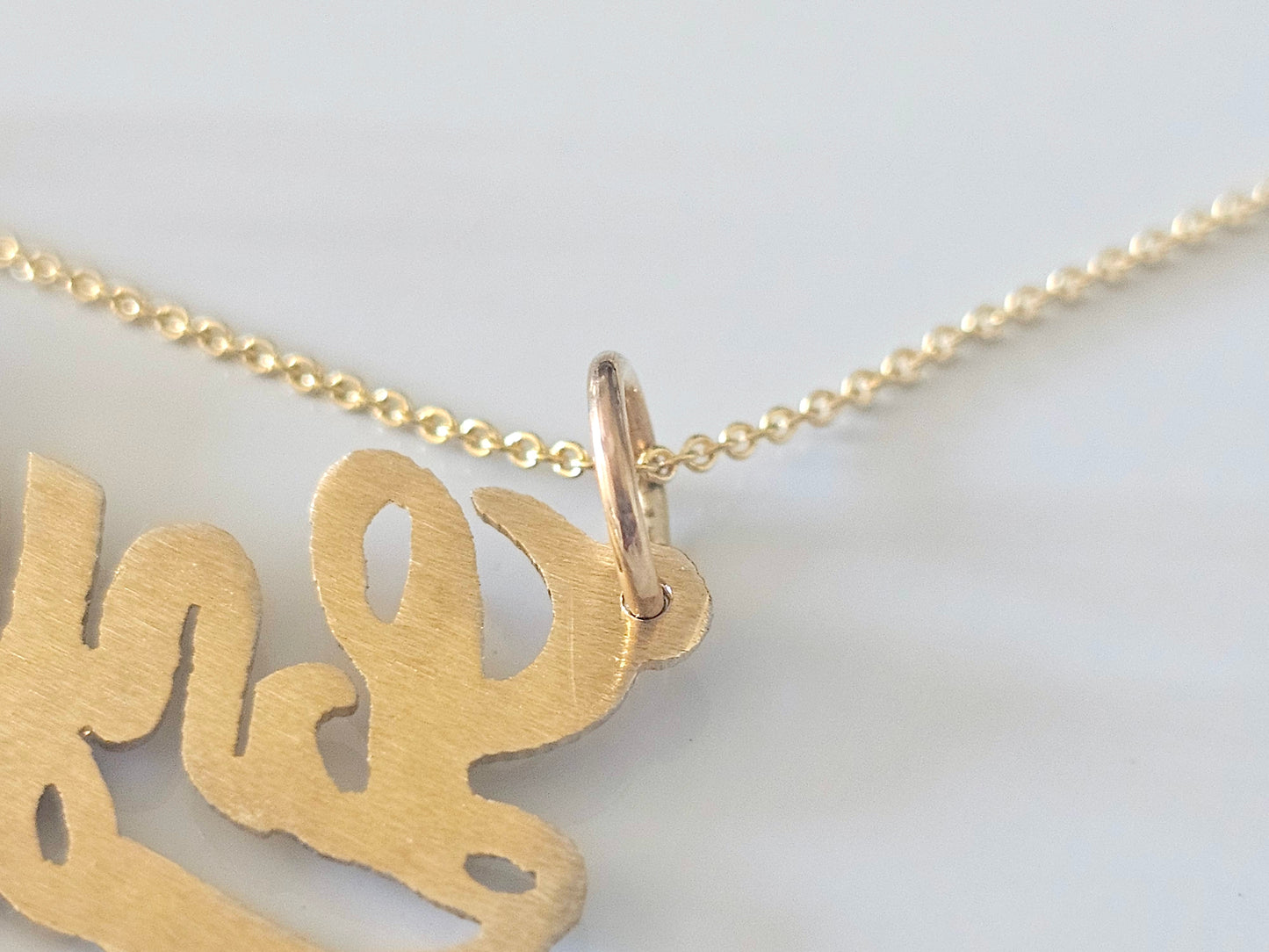10K Solid Yellow Gold Name Pendant Necklace with Heart Bow Banner