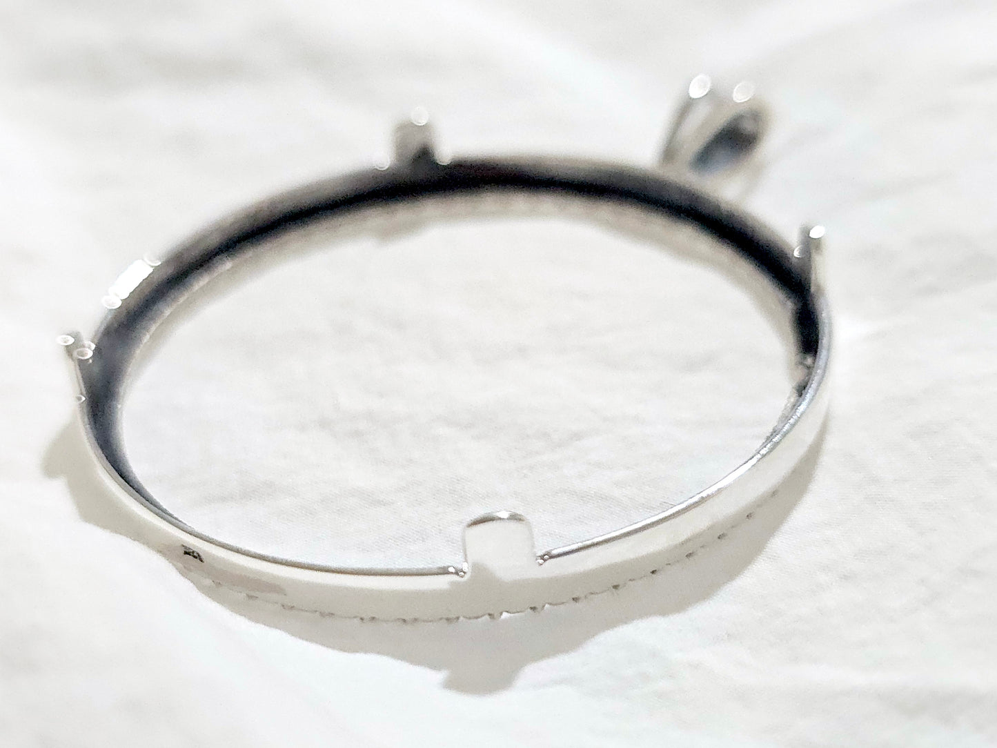 925 Sterling Silver Prong Back Illusion Edge Bezel for 41mm 1oz Coins