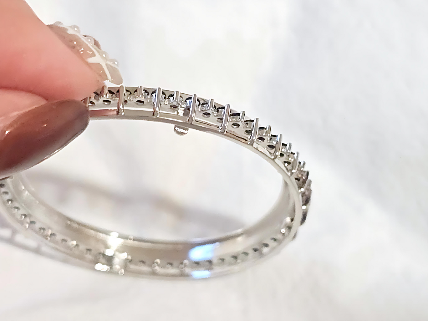 925 Sterling Silver Prong Back Cubic Zirconia CZ Halo Bezel for 41mm 1 oz Coins