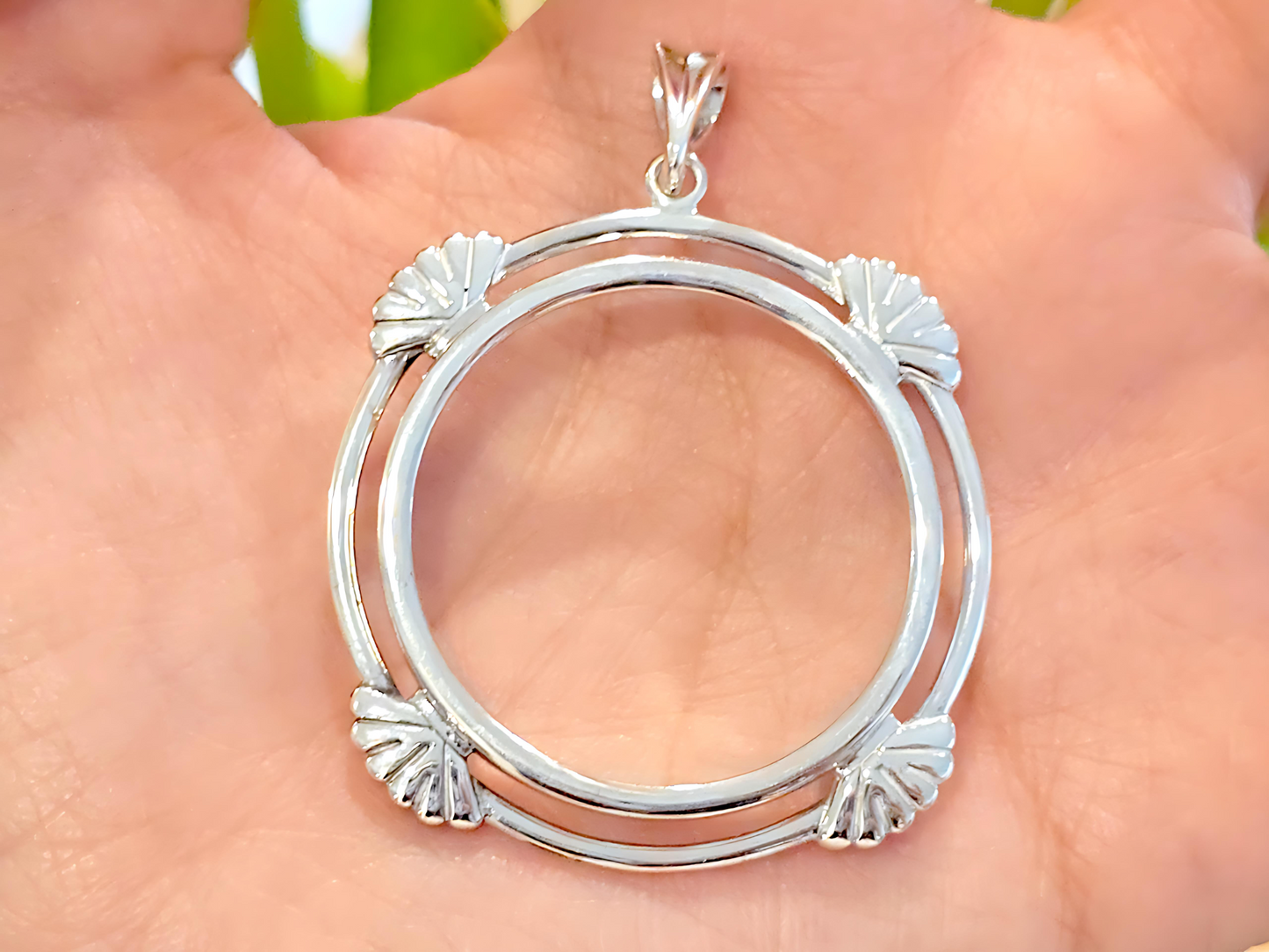 925 Sterling Silver Prong Back Clamshell Edge Bezel for 30mm 50 Cent Coins