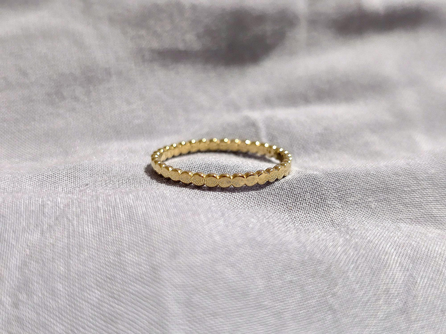 14K Solid Gold Handmade Circle Shaped Links Dotted Circles Ring Band