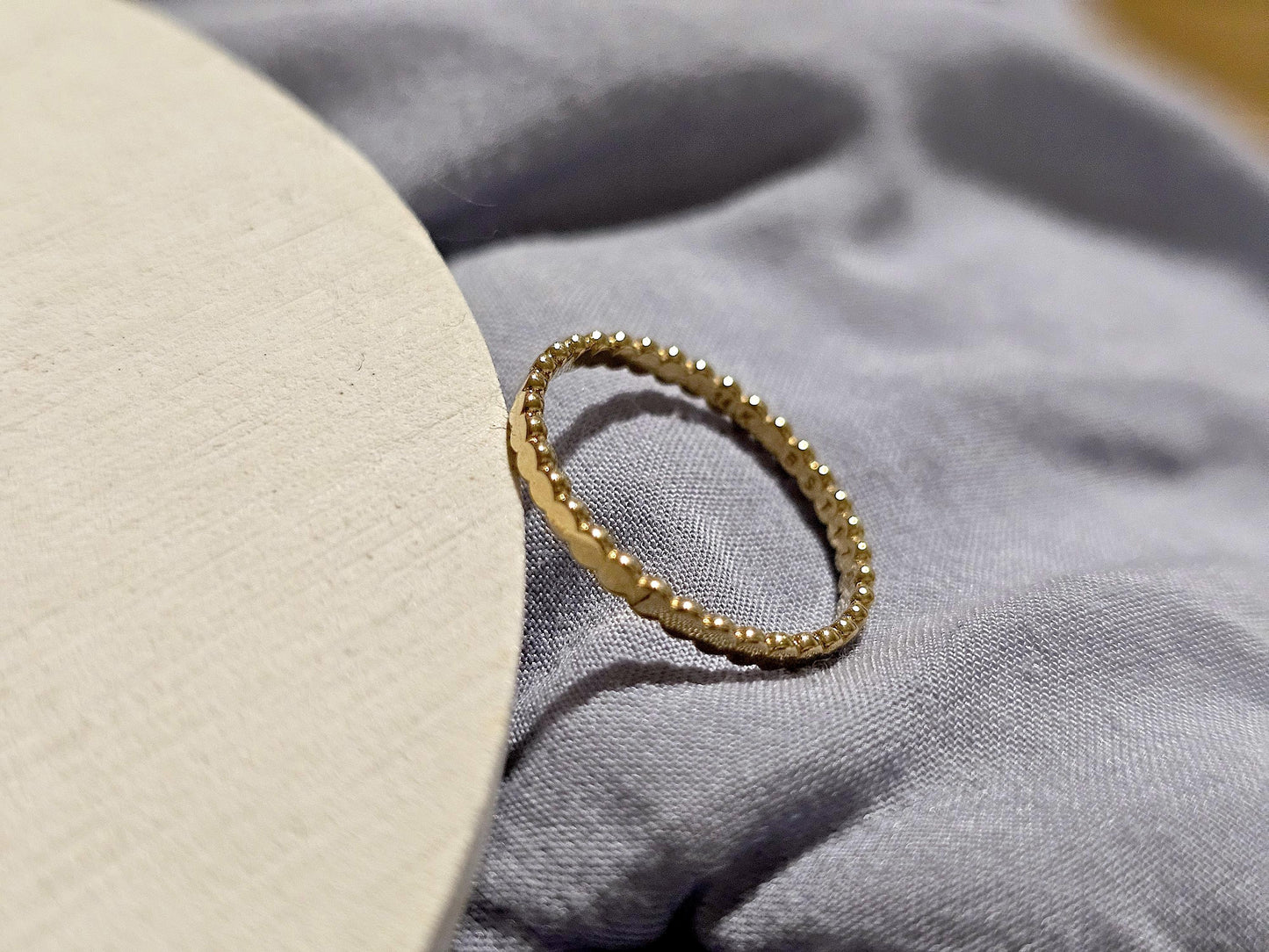 14K Solid Gold Handmade Circle Shaped Links Dotted Circles Ring Band