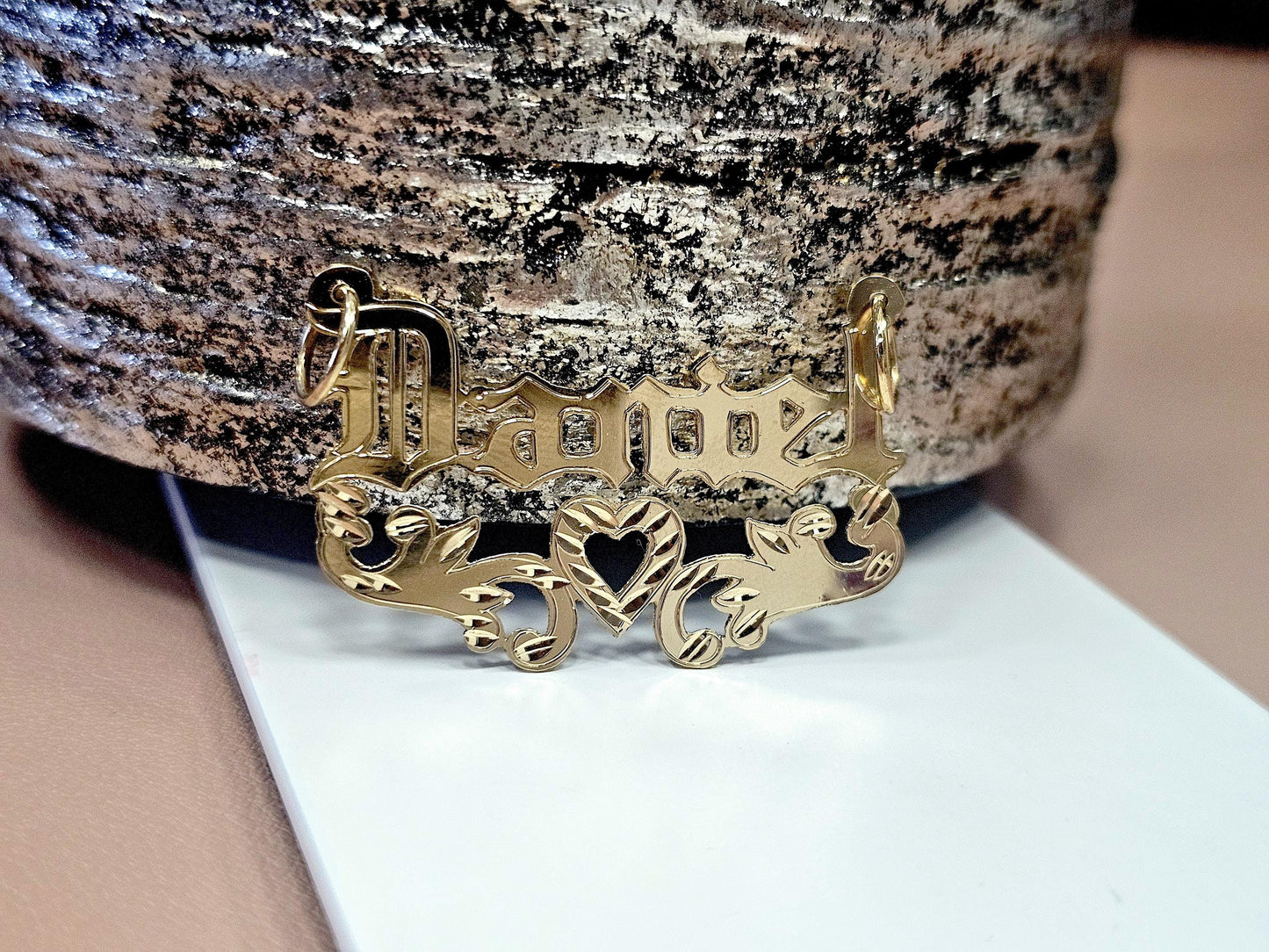 10K Solid Yellow Gold Name Pendant Necklace with Old Text and Heart