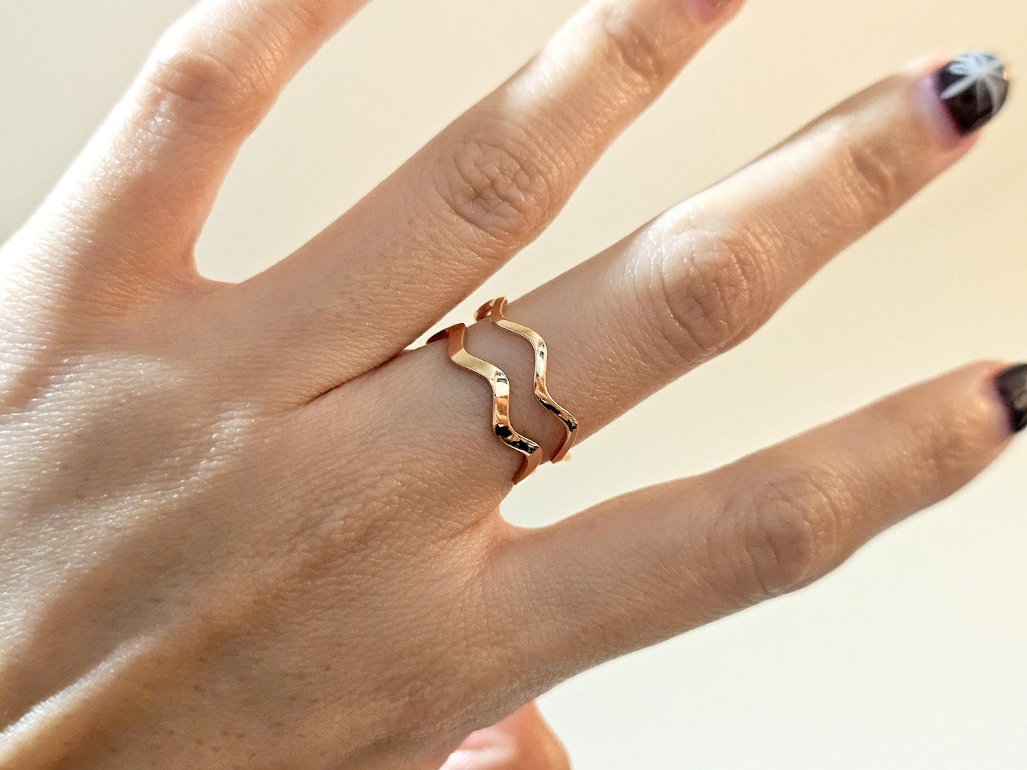 14K Solid Gold Handmade Wavy Curves Ring Band