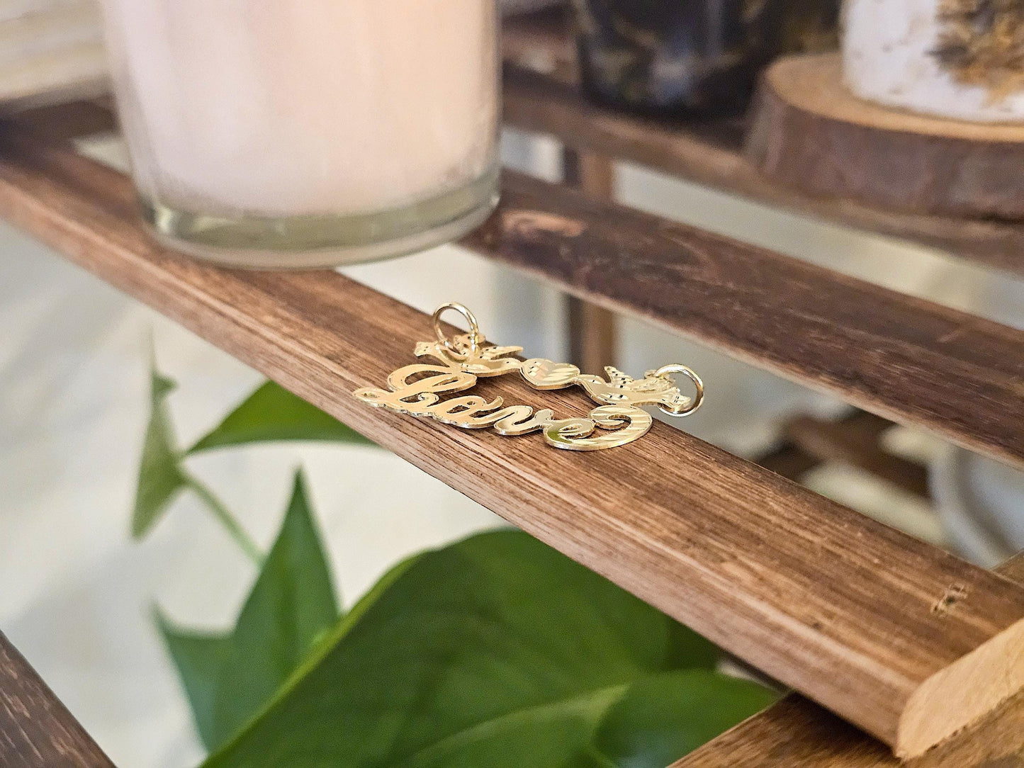 10K Solid Yellow Gold Name Pendant Necklace with Beautiful Doves and Heart