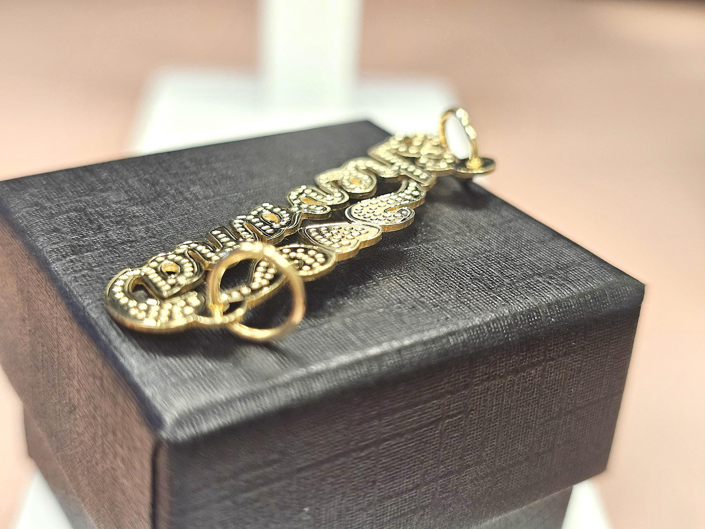 10K Solid Yellow Gold Cursive Dotted Name Pendant Necklace with Heart