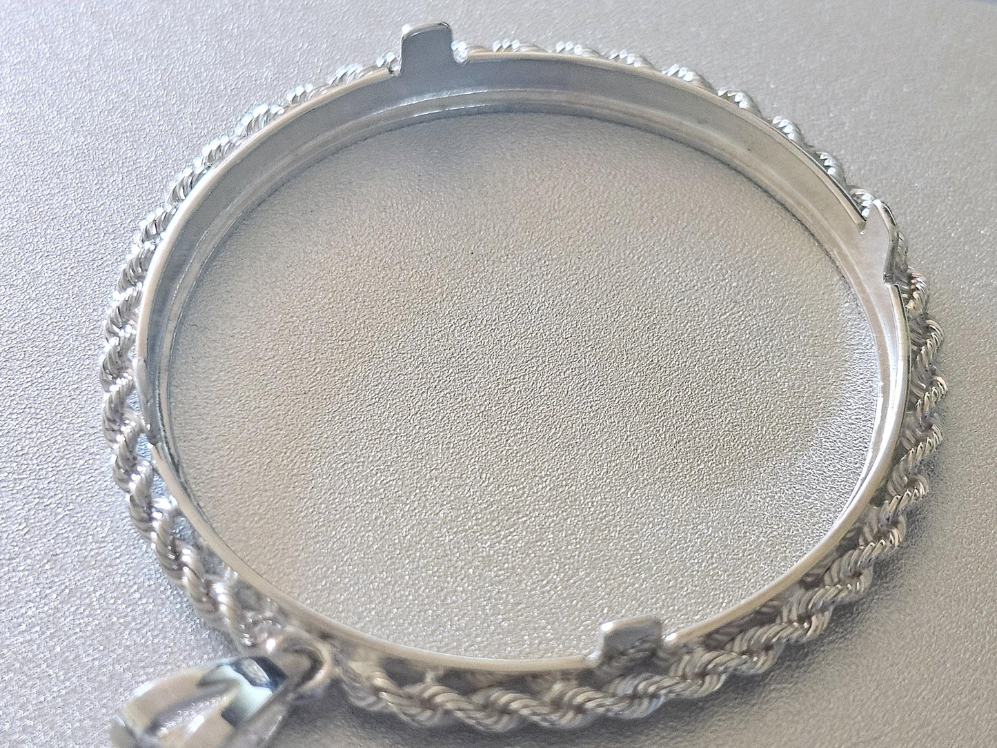 925 Sterling Silver Rope Edge Bezel for 39mm 1 oz Silver Rounds Casino Chips Mexican Cien Pesos Coins