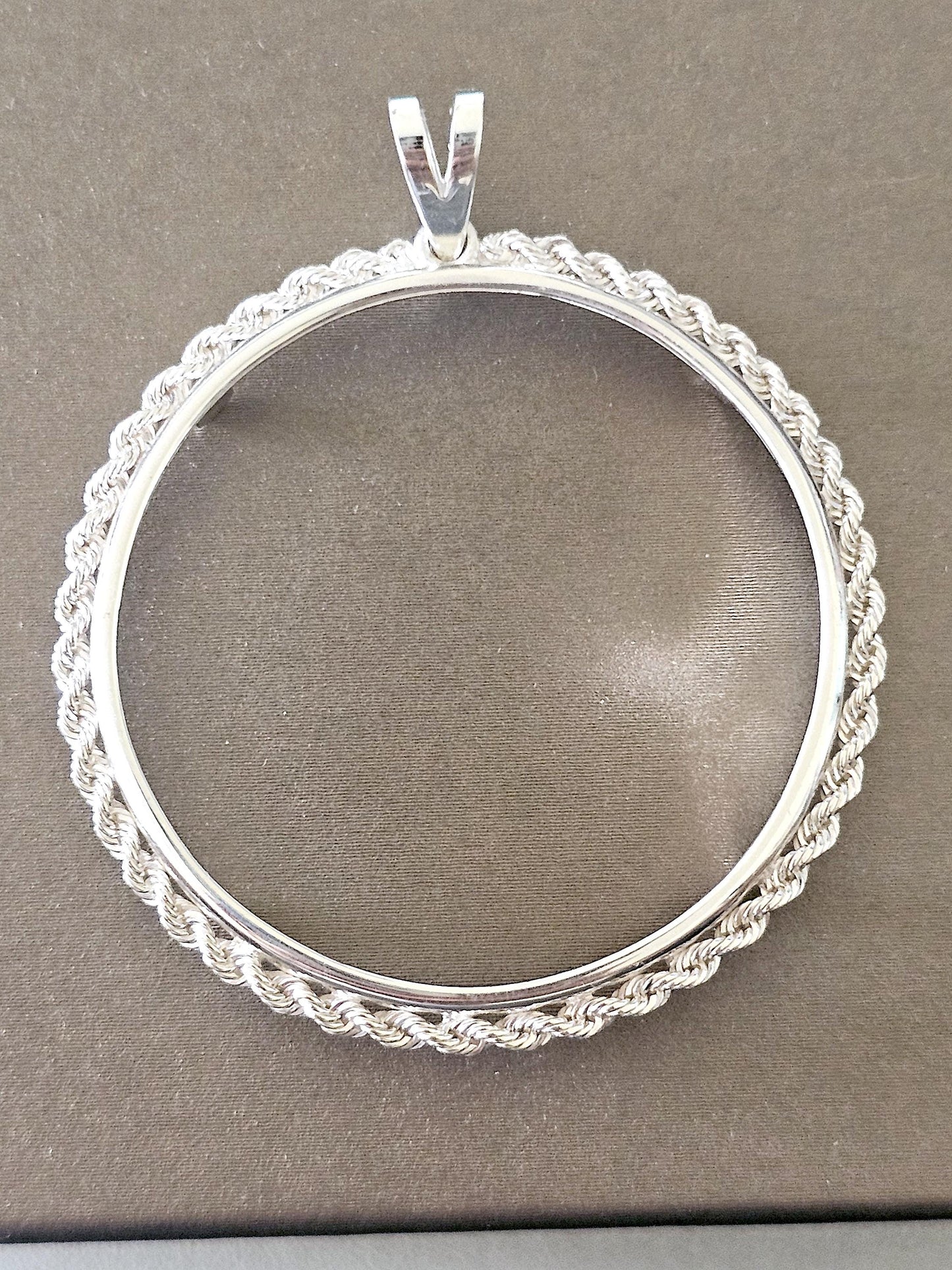 925 Sterling Silver Eagle Rope Edge Bezel for 41mm 1 oz Coins