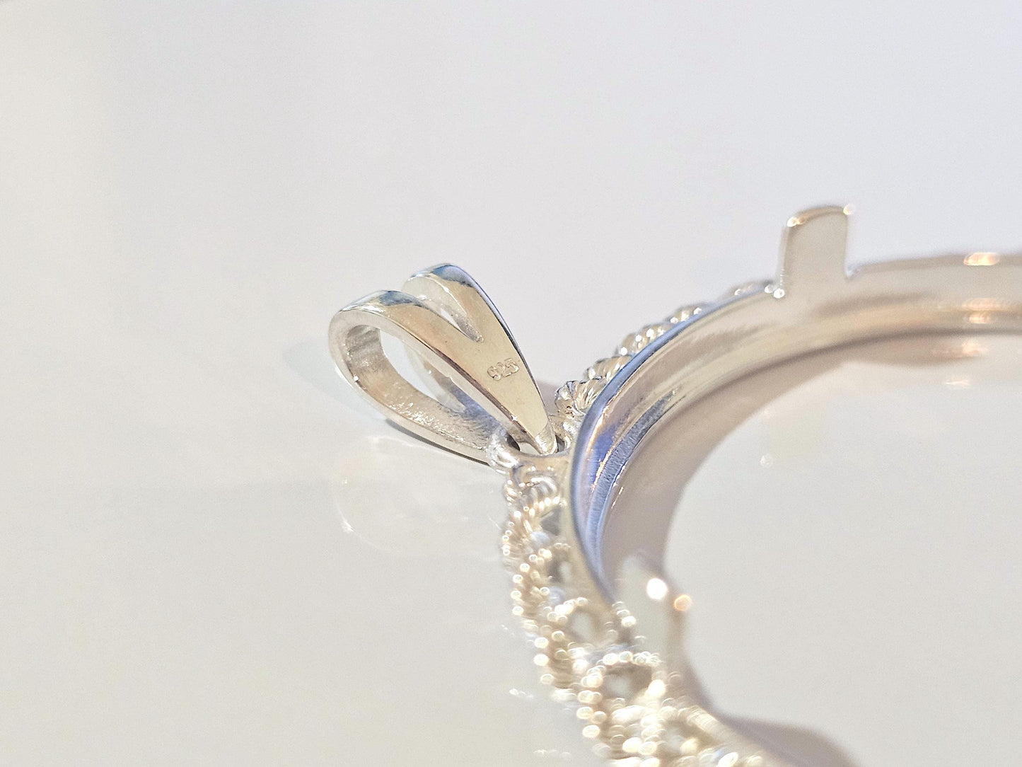925 Sterling Silver Rope Edge Bezel for 38mm 1 Dollar Coins