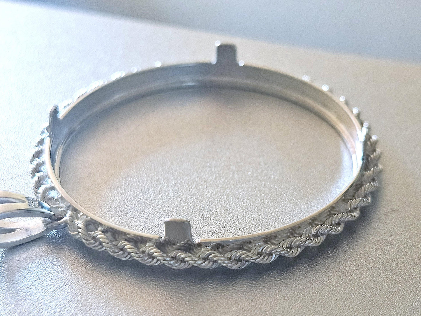925 Sterling Silver Rope Edge Bezel for 39mm 1 oz Silver Rounds Casino Chips Mexican Cien Pesos Coins