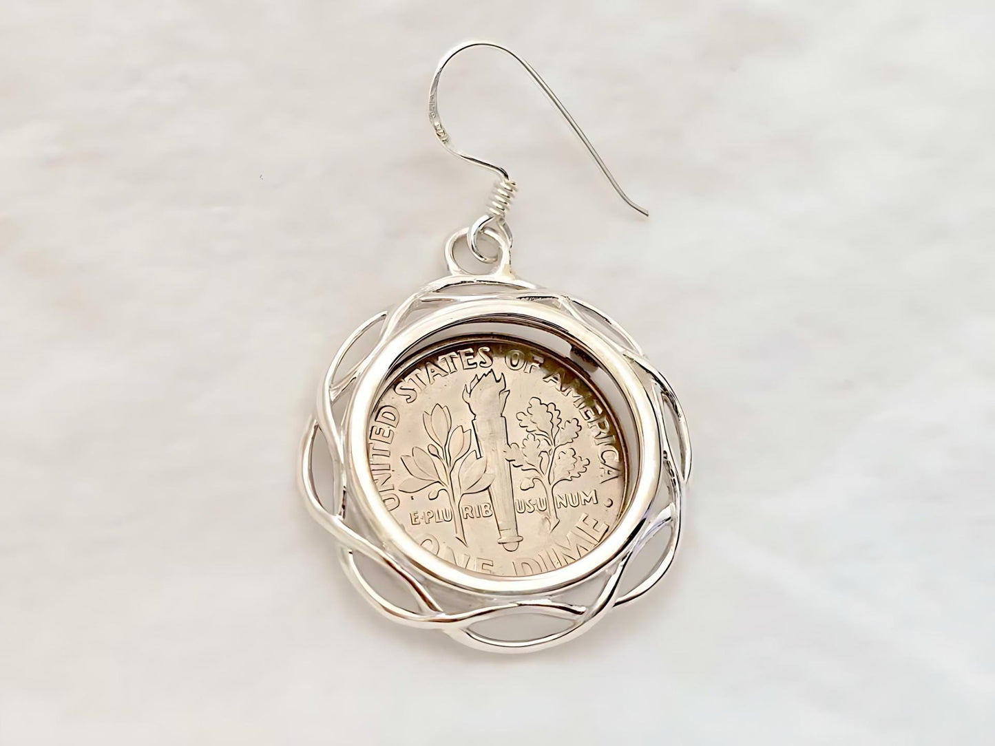 925 Sterling Silver Prong Back Braided Edge Bezel Earring for 18mm 10 Cent Coins