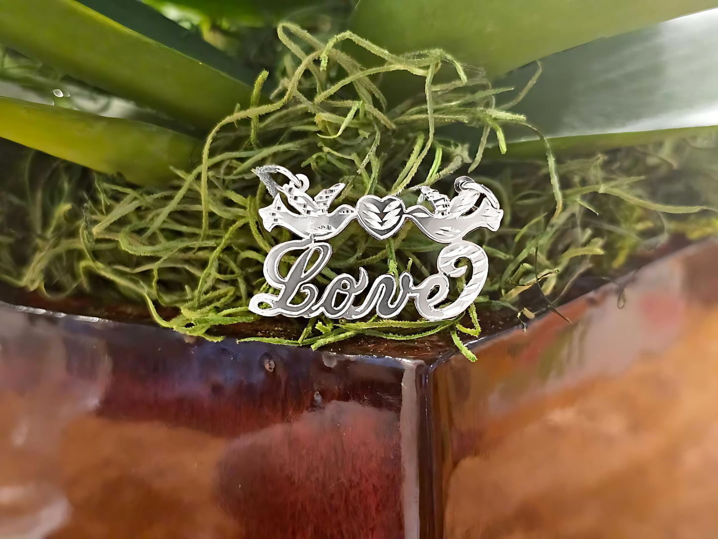 925 Sterling Silver Name Pendant Necklace with Beautiful Doves and Heart