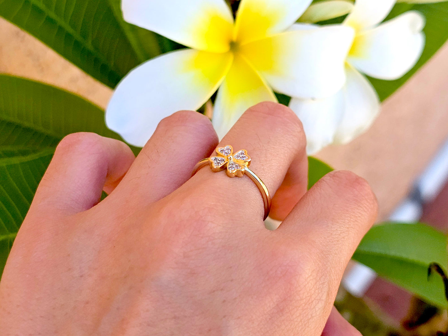 14K Solid Yellow Gold Four Leaf Clover Ring Band with CZ Stones