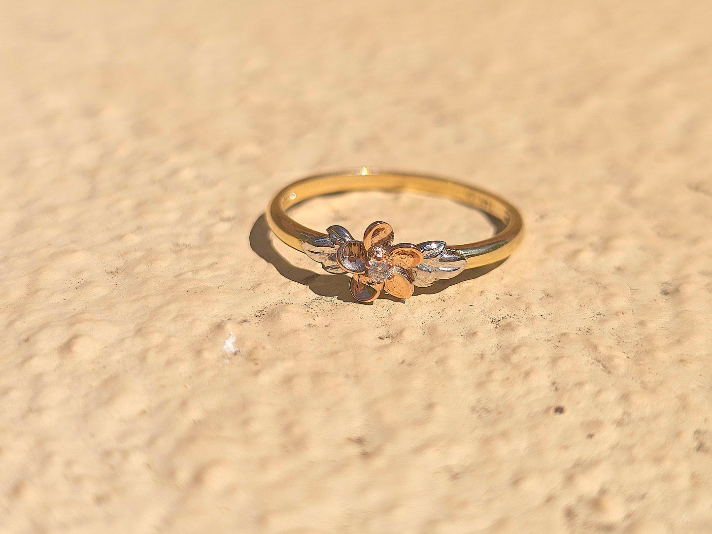 14K Solid Gold Small Flower Ring Band with CZ Stone