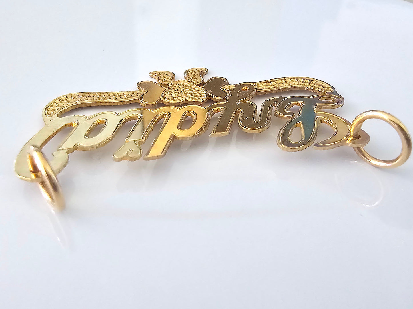 10K Solid Yellow Gold Name Pendant Necklace with Heart Bow Banner
