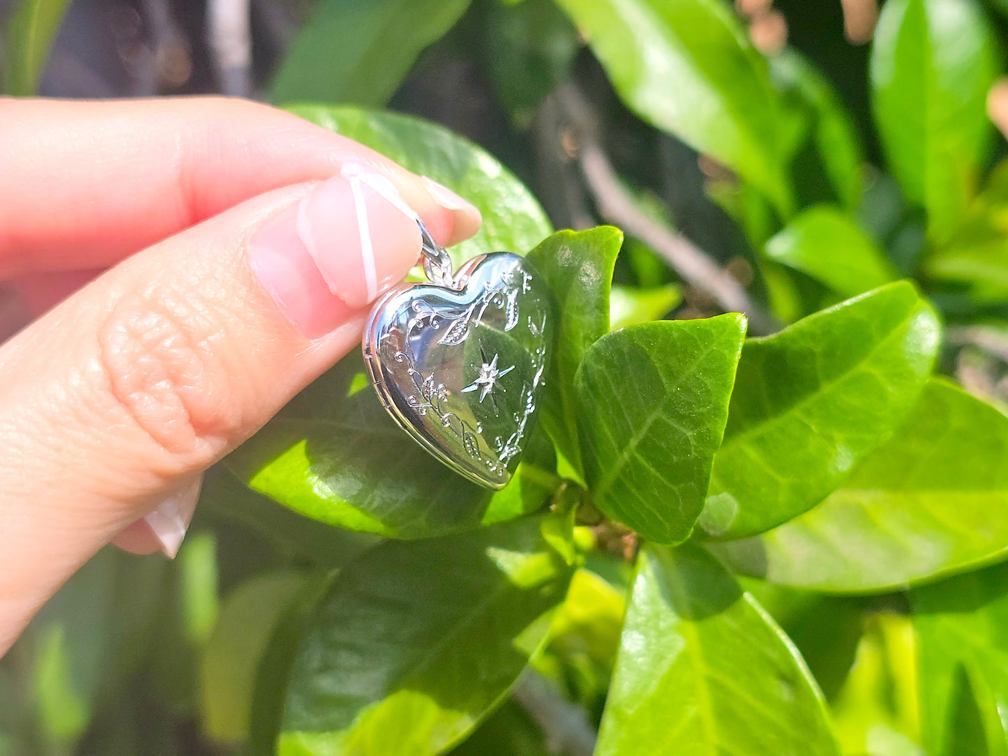 925 Sterling Silver Diamond Heart Locket Pendant with Engraved Star