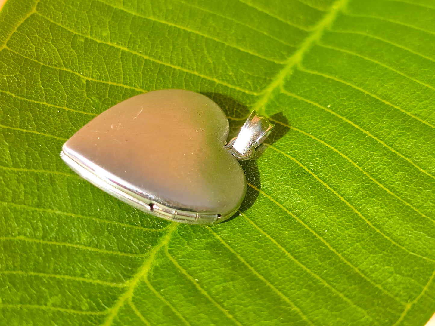 925 Sterling Silver Diamond Heart Locket Pendant with Engraved Star