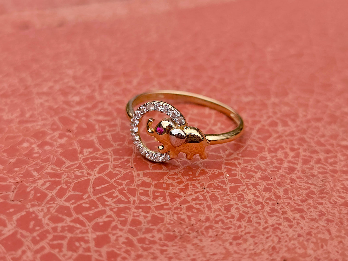 14K Solid Yellow Gold Elephant in a Circle Ring Band with CZ Stone