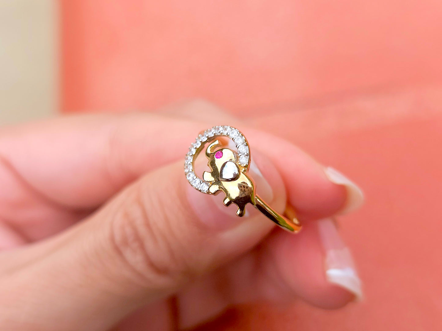 14K Solid Yellow Gold Elephant in a Circle Ring Band with CZ Stone