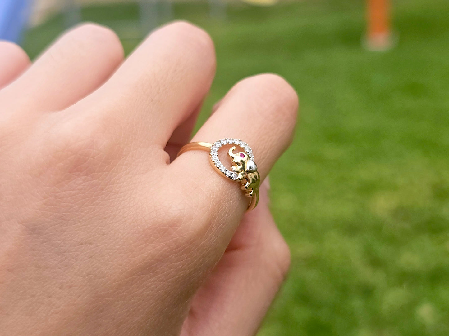 14K Solid Yellow Gold Elephant in a Circle Ring Band with CZ Stone