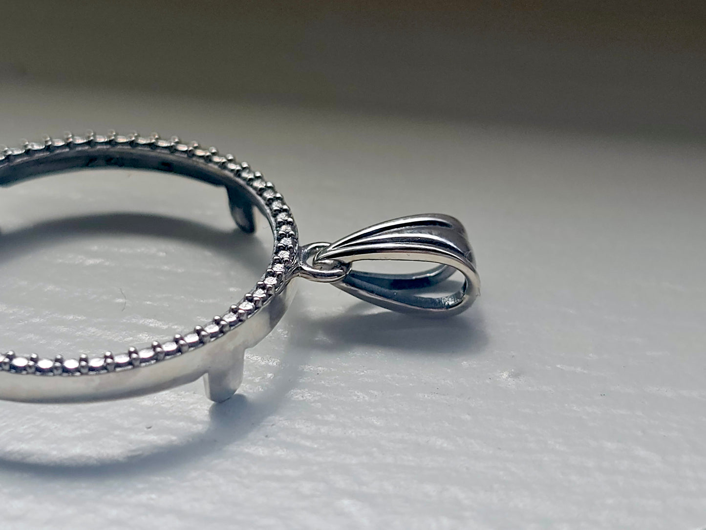 925 Sterling Silver Prong Back Illusion Edge Bezel for 24mm Quarters 25 Cents Coins