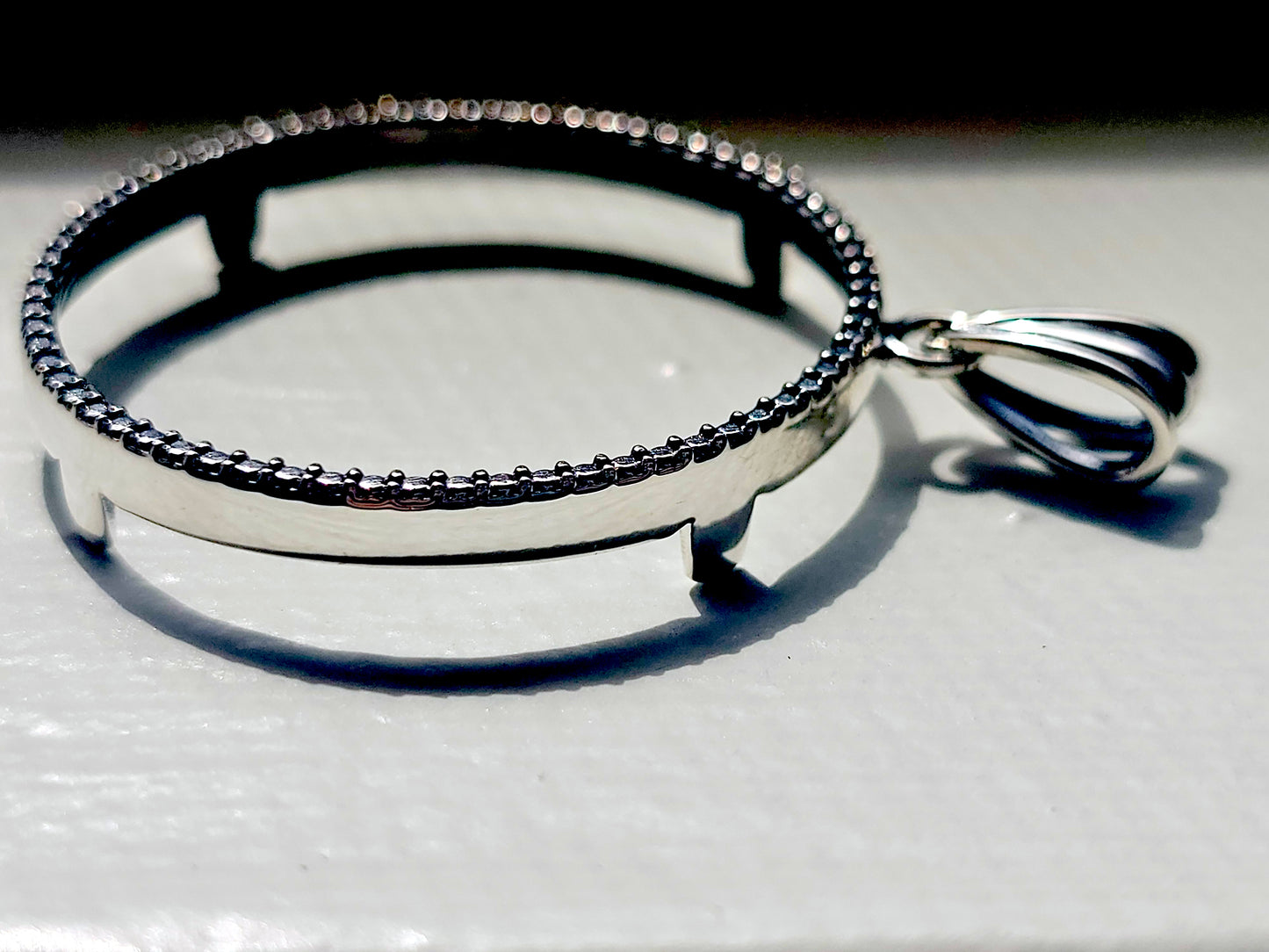 925 Sterling Silver Prong Back Illusion Edge Bezel for 30mm Half Dollar 50 Cents Coins