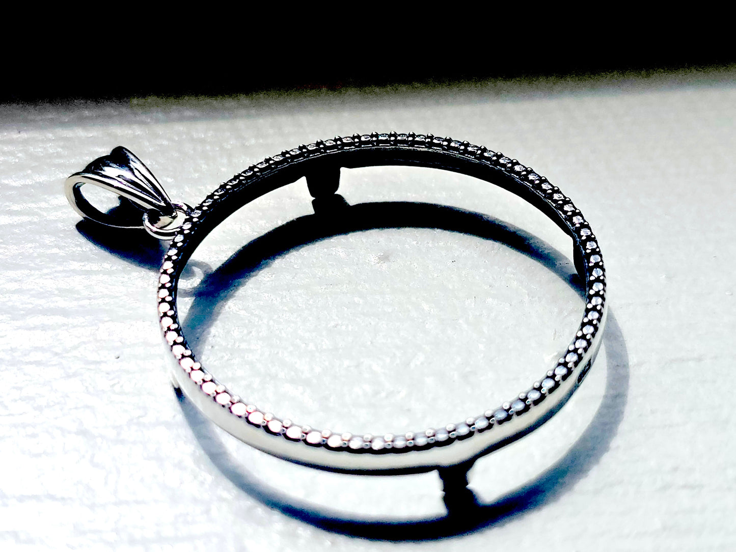 925 Sterling Silver Prong Back Illusion Edge Bezel for 30mm Half Dollar 50 Cents Coins