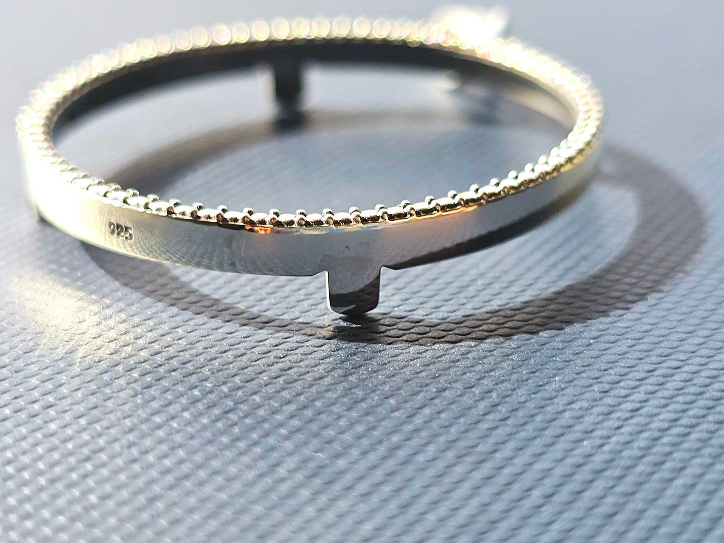 925 Sterling Silver Prong Back Illusion Edge Bezel for 34mm Mexican 1 Peso Coins