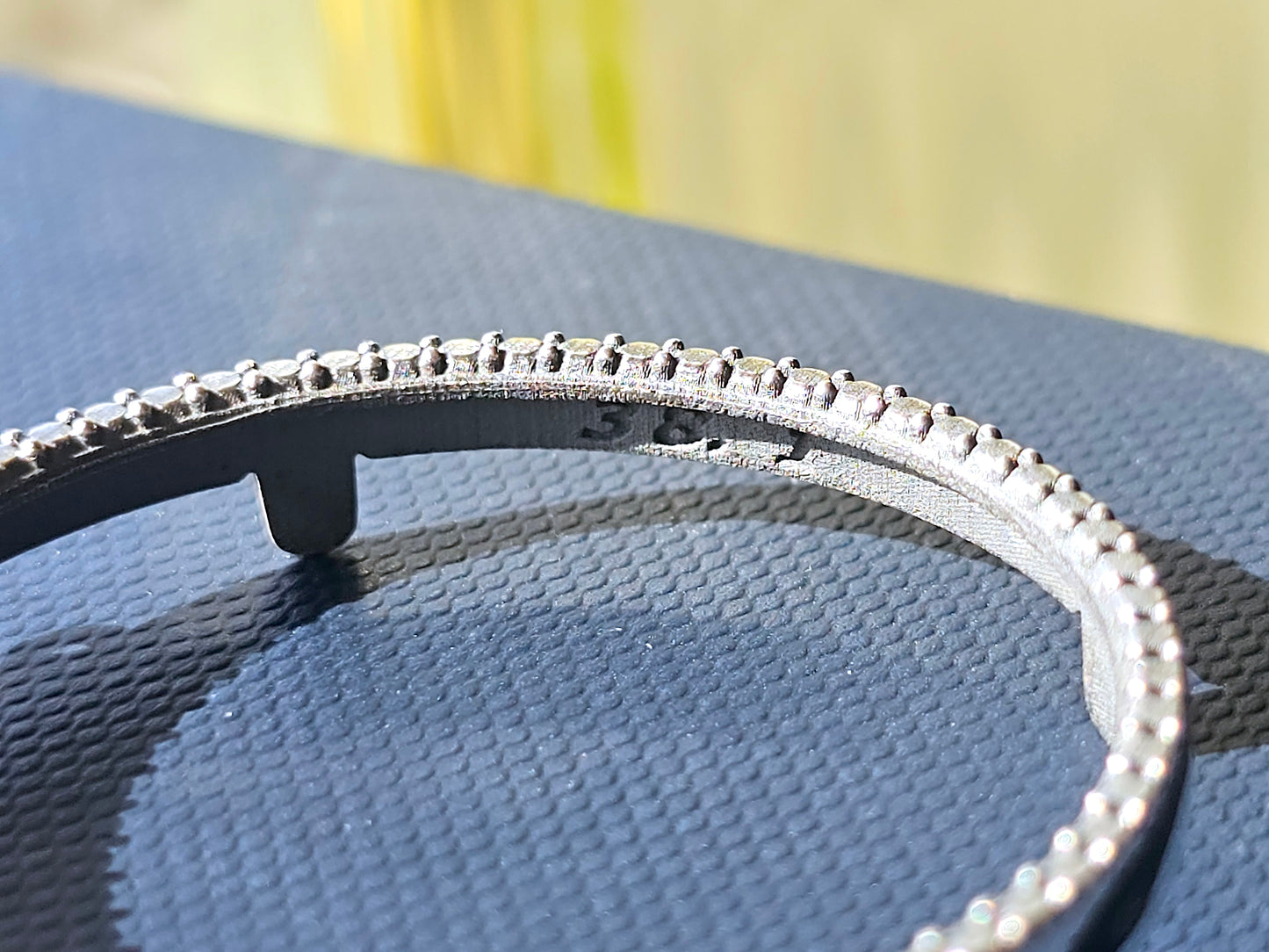 925 Sterling Silver Prong Back Illusion Edge Bezel for 38mm 1 Dollar Coins