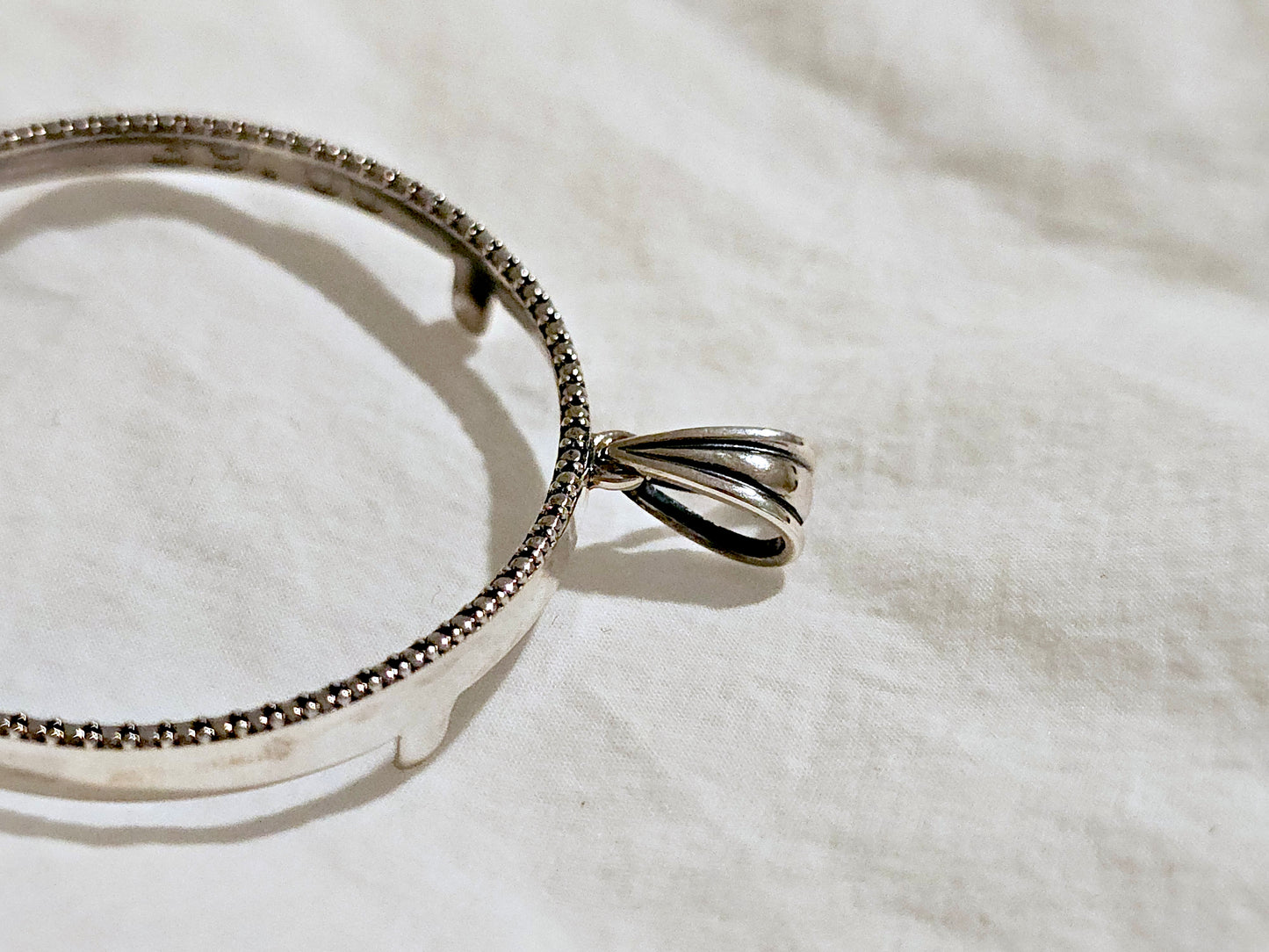 925 Sterling Silver Prong Back Illusion Edge Bezel for 39mm 1 oz Silver Rounds Casino Chips Mexican Cien Pesos Coins