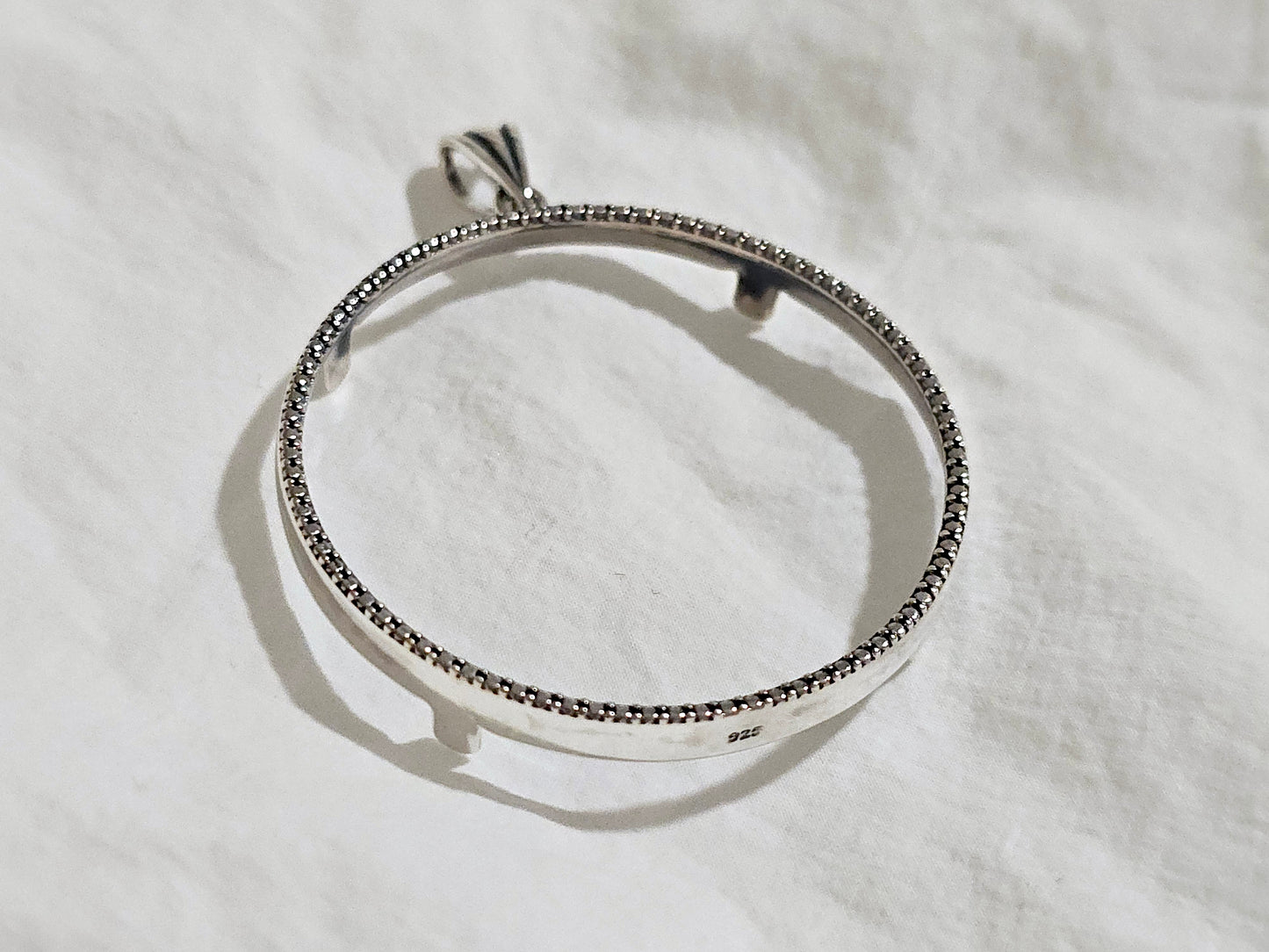 925 Sterling Silver Prong Back Illusion Edge Bezel for 39mm 1 oz Silver Rounds Casino Chips Mexican Cien Pesos Coins