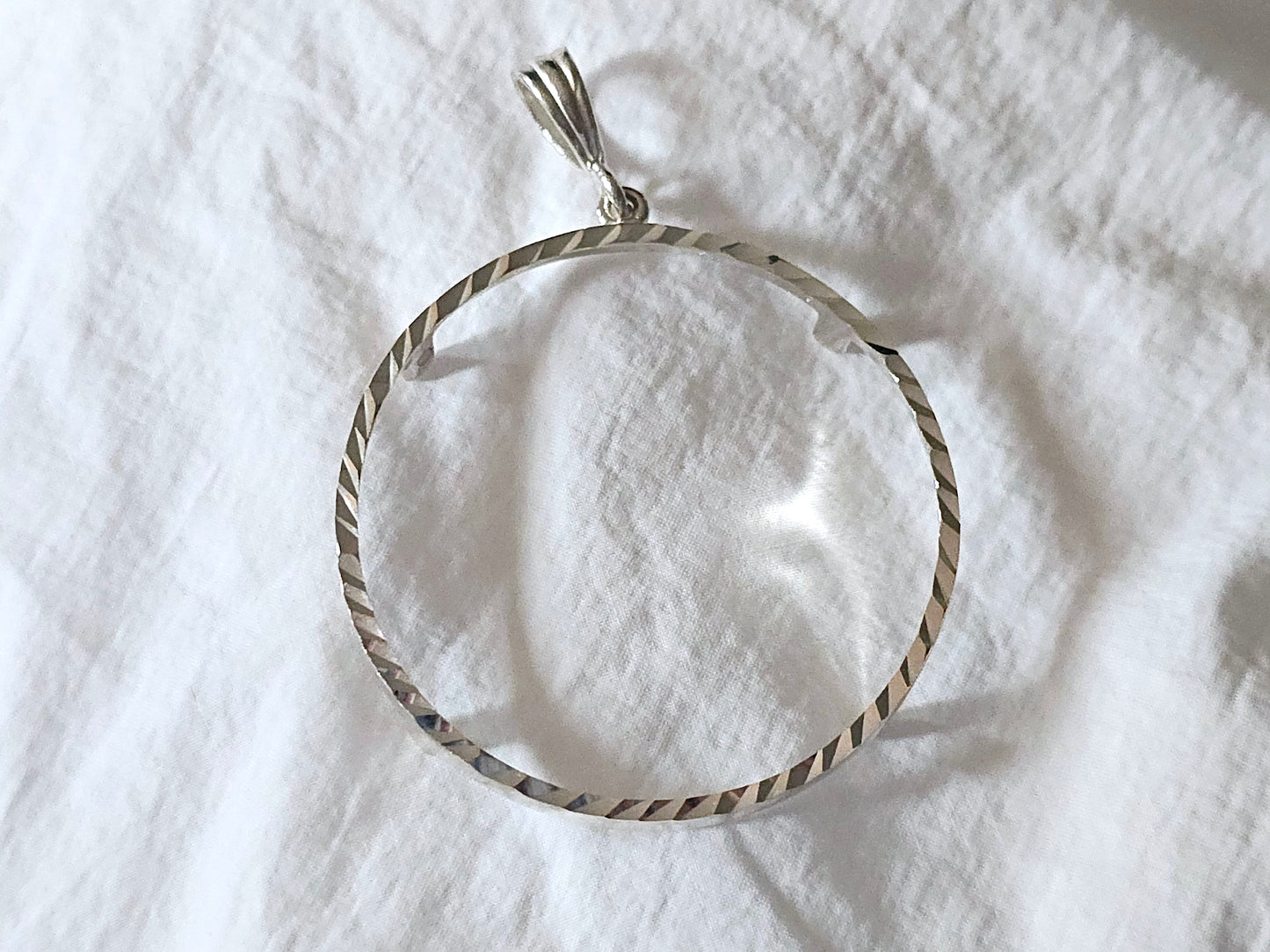 925 Sterling Silver Prong Back Diamond Cut Bezel for 38mm 1 Dollar Coins