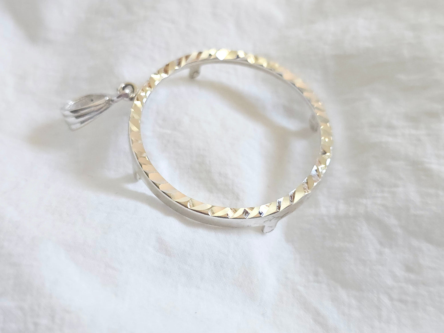 925 Sterling Silver Prong Back Diamond Cut Bezel for 30mm 50 Cent Coins