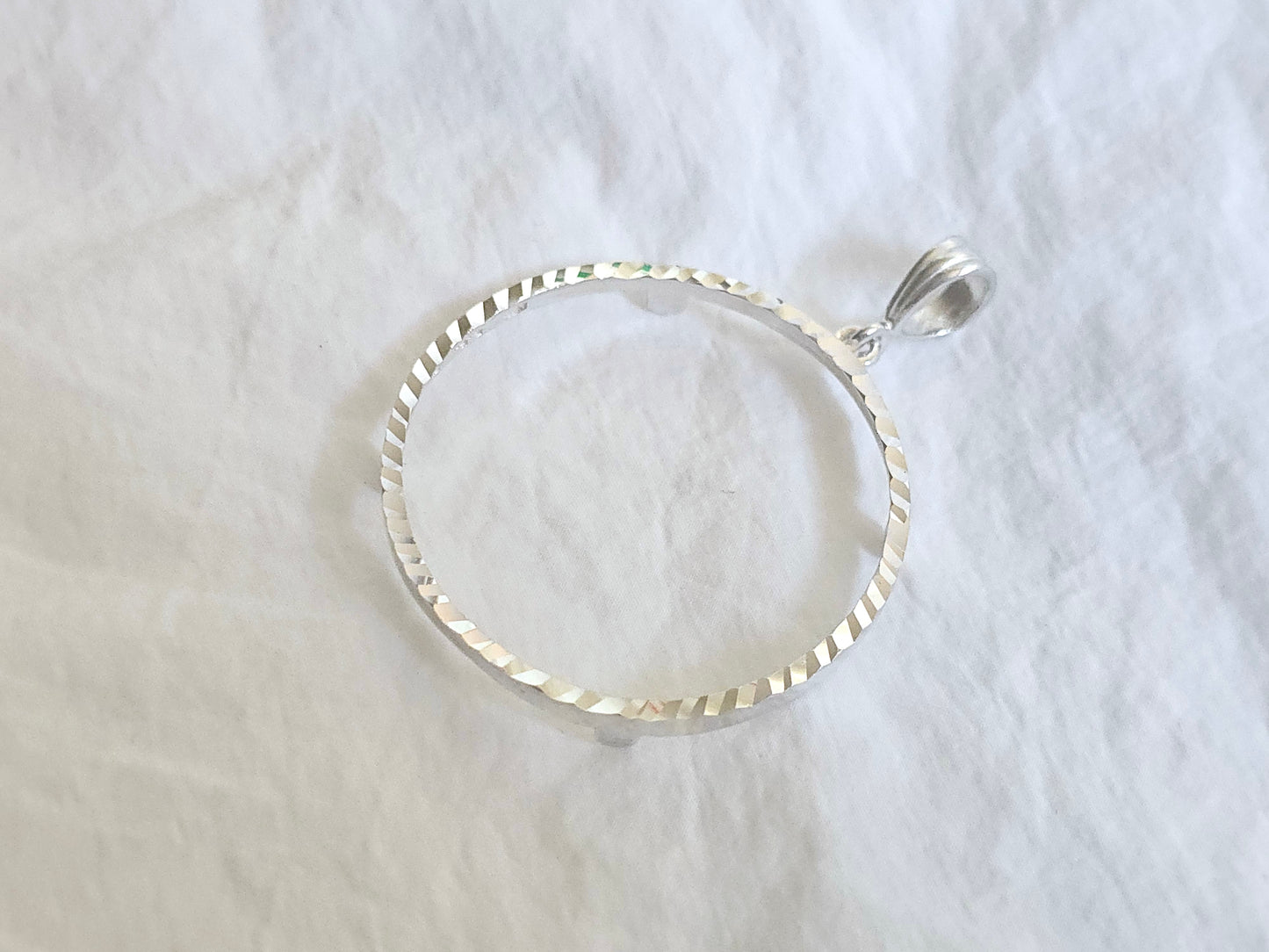 925 Sterling Silver Prong Back Diamond Cut Bezel for 34mm Mexican 1 Peso Coins