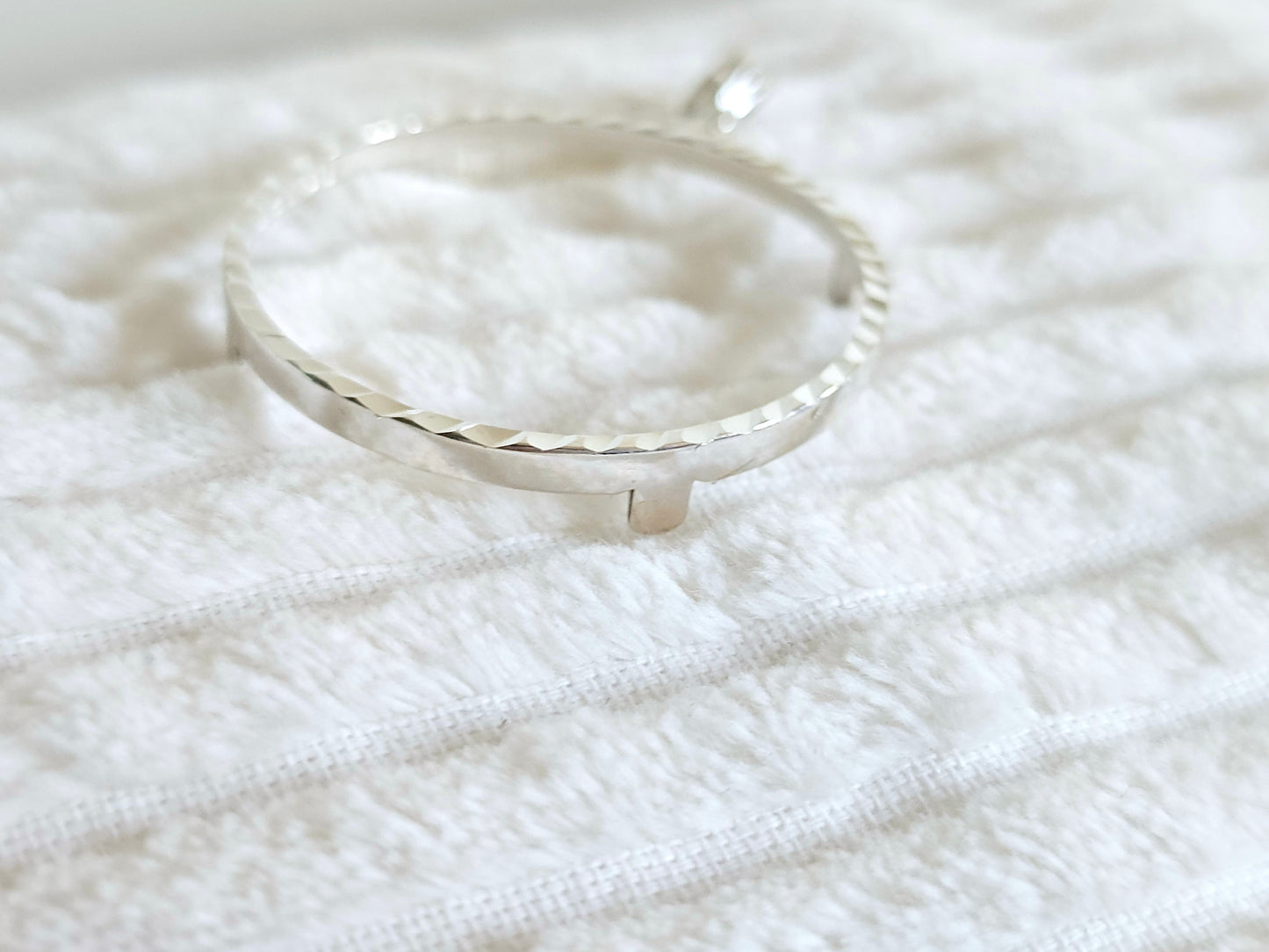 925 Sterling Silver Prong Back Diamond Cut Bezel for 36mm Coins