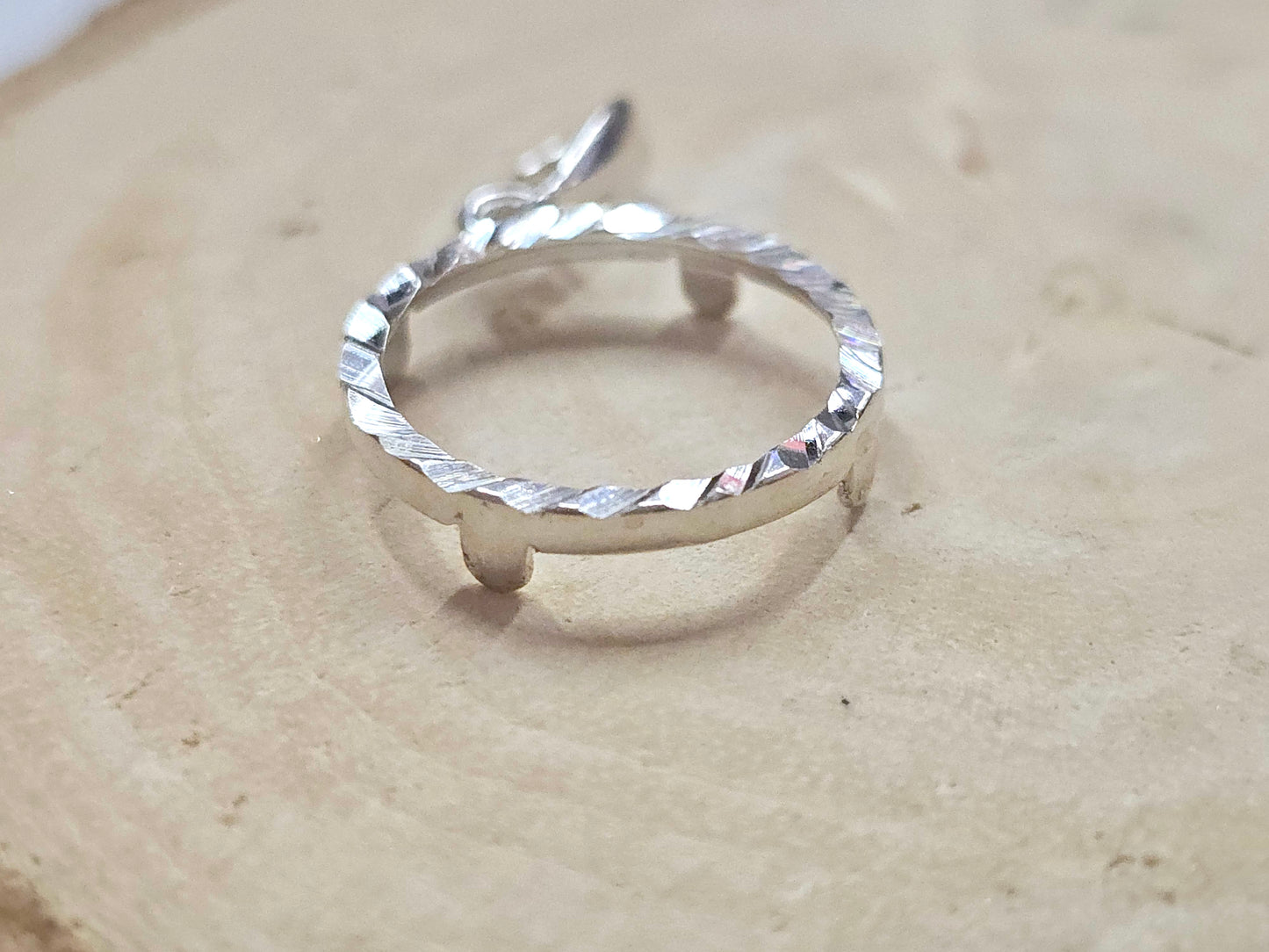 925 Sterling Silver Prong Back Diamond Cut Bezel for 18mm Dime 10 Cent Coins