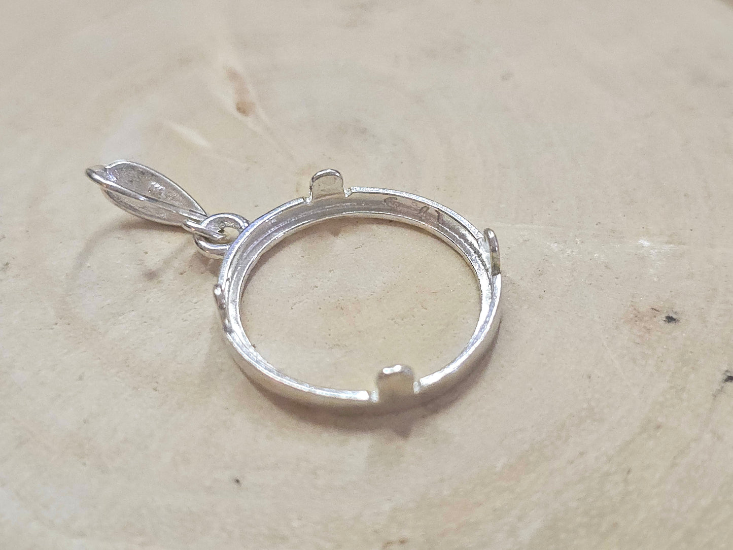 925 Sterling Silver Prong Back Diamond Cut Bezel for 18mm Dime 10 Cent Coins