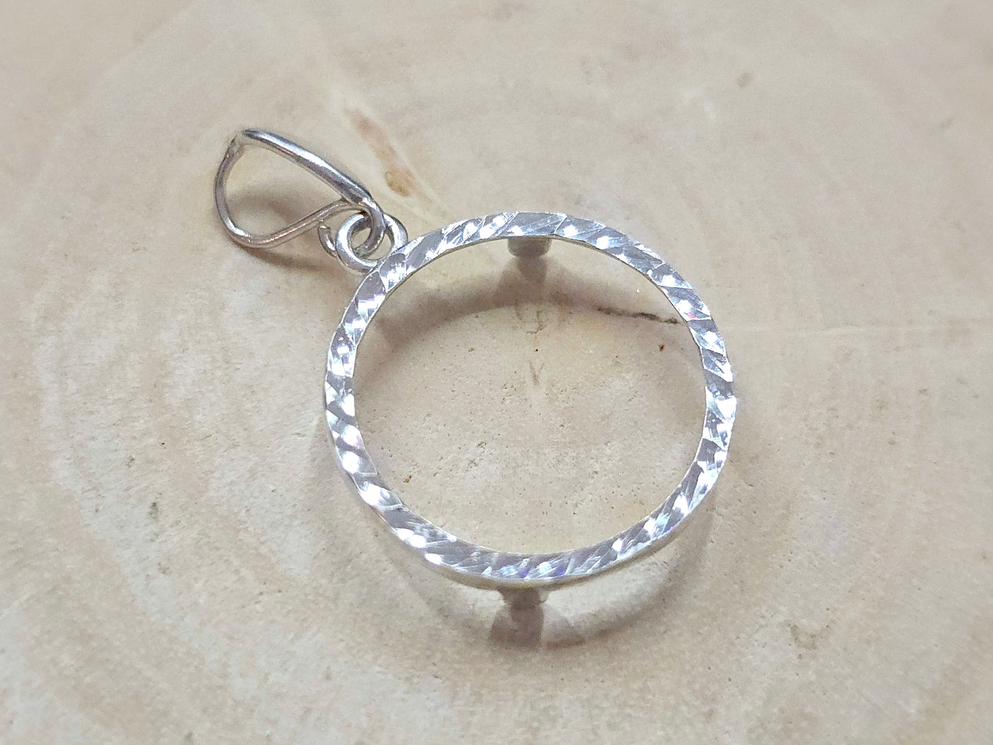 925 Sterling Silver Prong Back Diamond Cut Bezel for 19mm Penny 1 Cent Coins