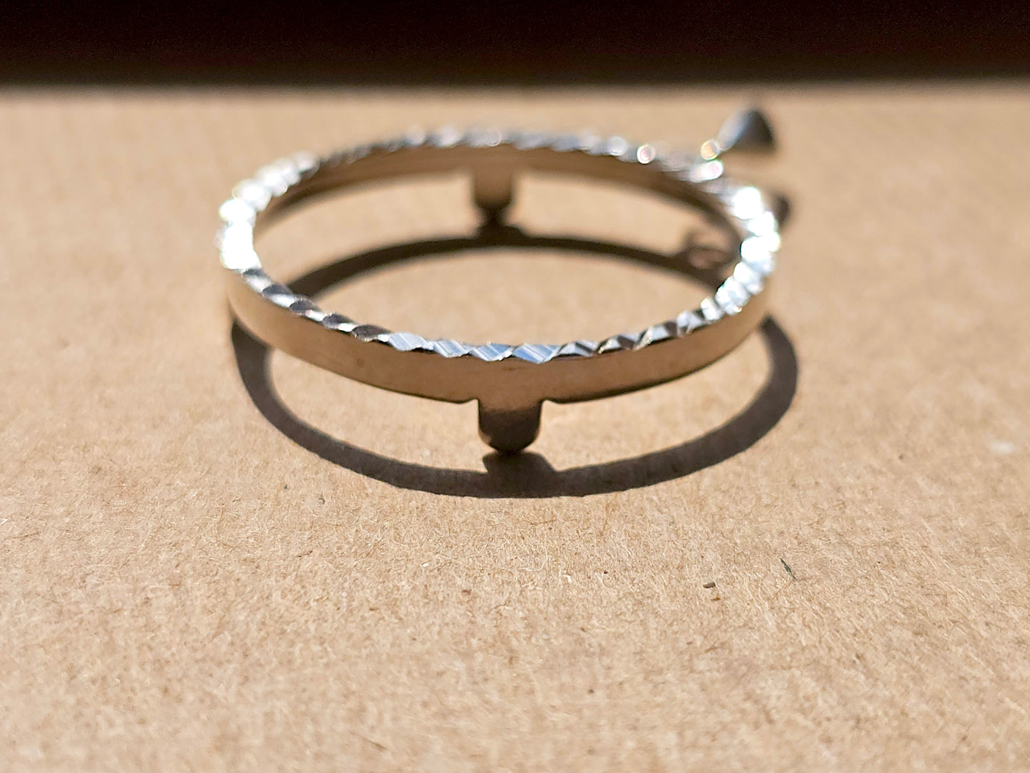 925 Sterling Silver Prong Back Diamond Cut Bezel for 26mm Coins