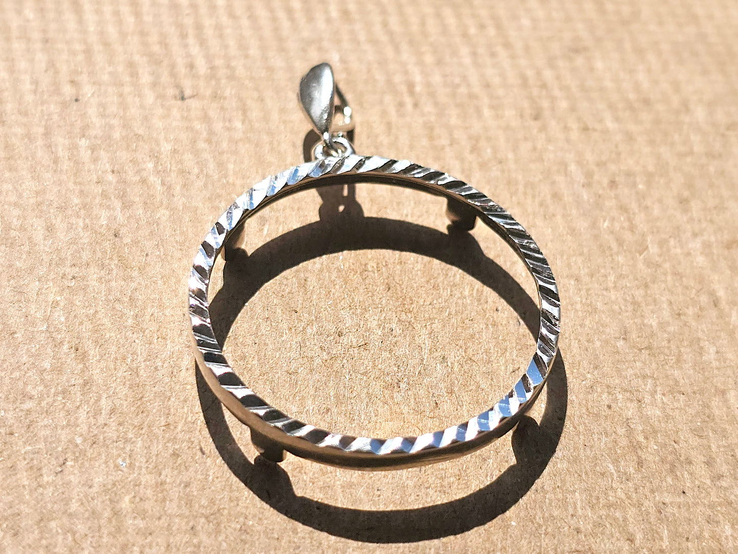 925 Sterling Silver Prong Back Diamond Cut Bezel for 26mm Coins