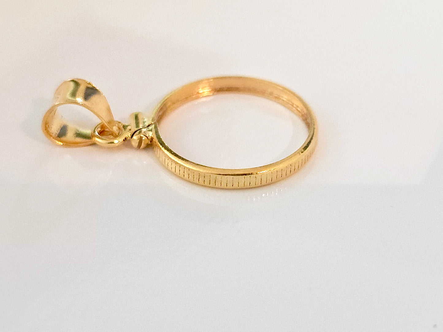 14K Gold Filled Screw Top Coin Edge Bezel for 19mm Penny 1 Cent Coins