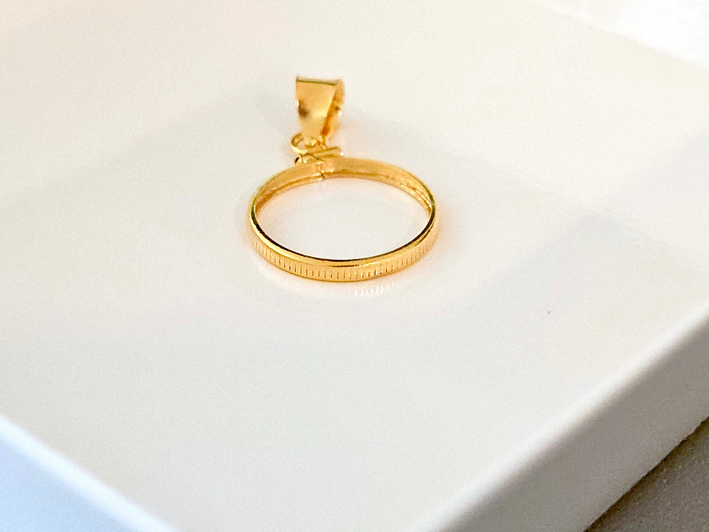 14K Gold Filled Screw Top Coin Edge Bezel for 19mm Penny 1 Cent Coins