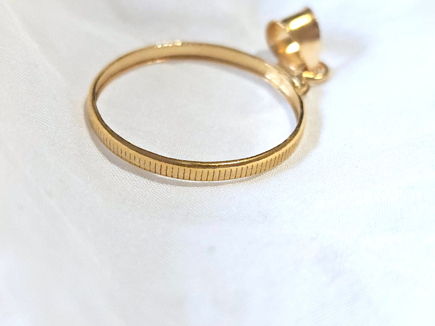 14K Gold Filled Screw Top Coin Edge Bezel for 24mm Quarters 25 Cents Coins