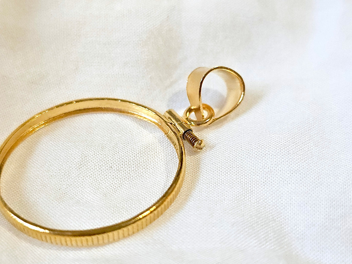 14K Gold Filled Screw Top Coin Edge Bezel for 24mm Quarters 25 Cents Coins