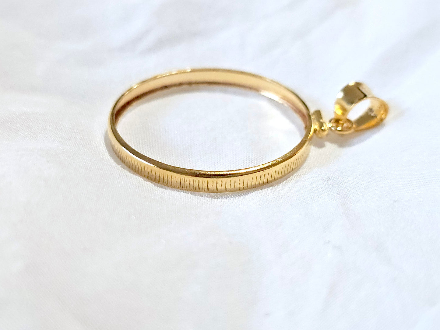 14K Gold Filled Screw Top Coin Edge Bezel for 30mm Half Dollar 50 Cents Coins