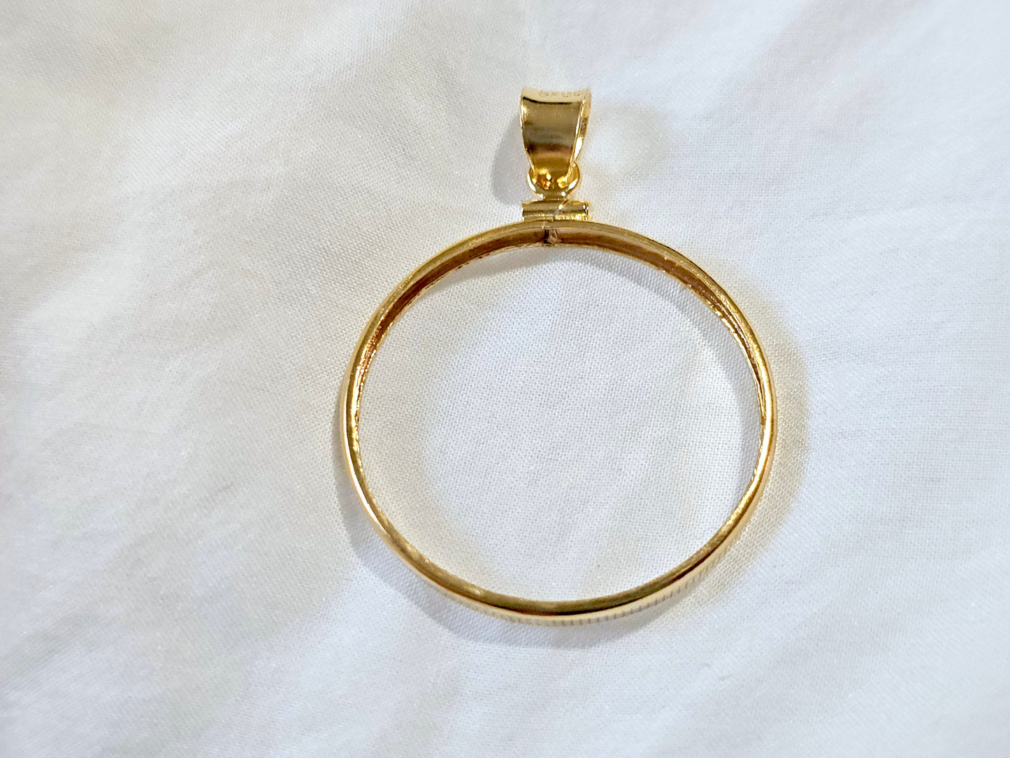 14K Gold Filled Screw Top Coin Edge Bezel for 30mm Half Dollar 50 Cents Coins