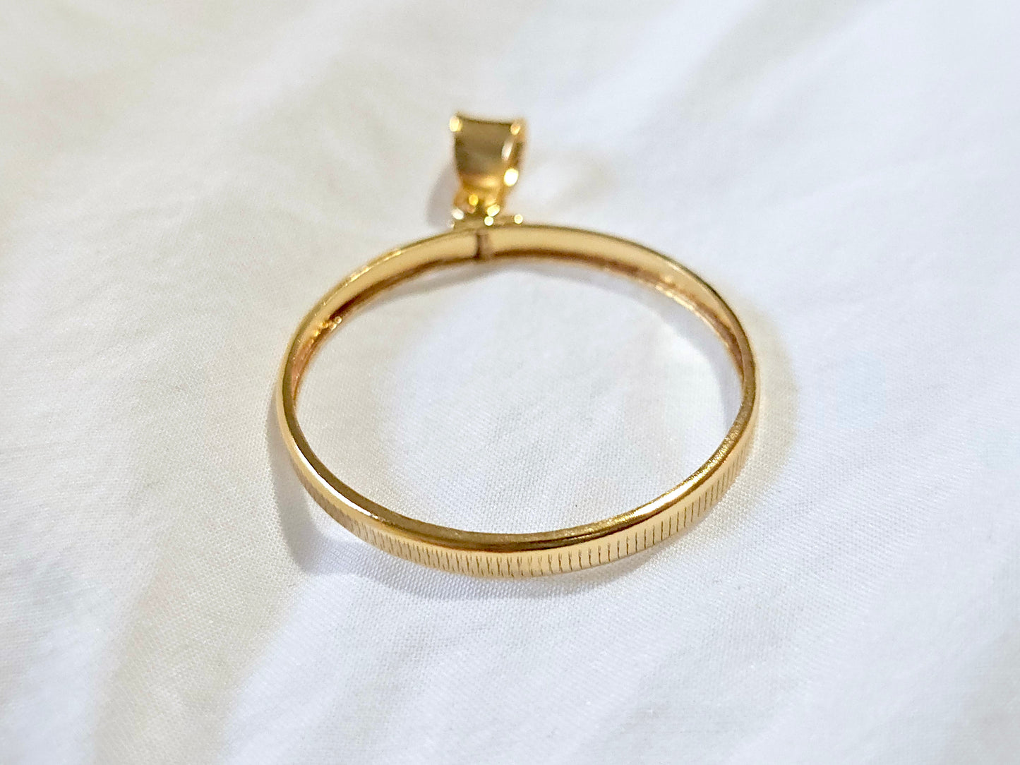 14K Gold Filled Screw Top Coin Edge Bezel for 30mm Half Dollar 50 Cents Coins